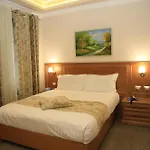 Boca Center فندق 4*