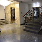 Boca Center تيرانا