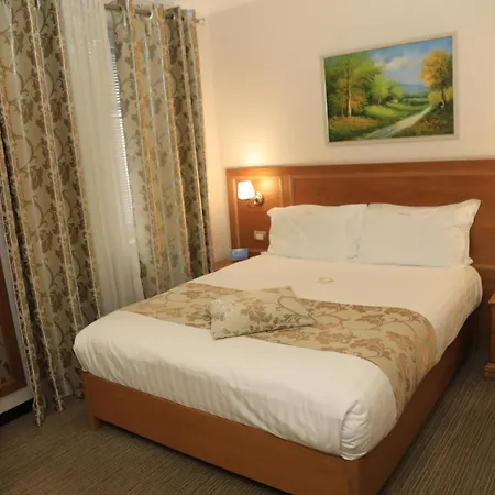 Boca Center Szálloda 4*