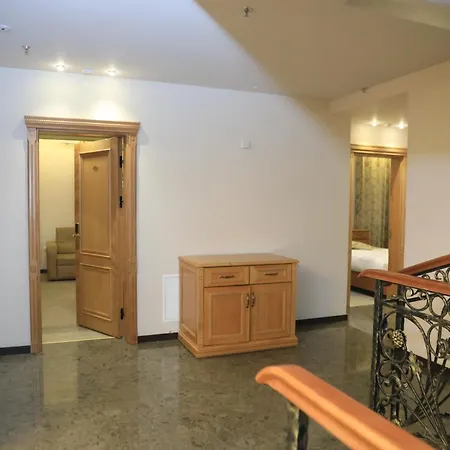 Boca Center 4* Tirana
