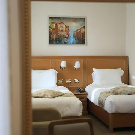 Отель Boca Center 4*